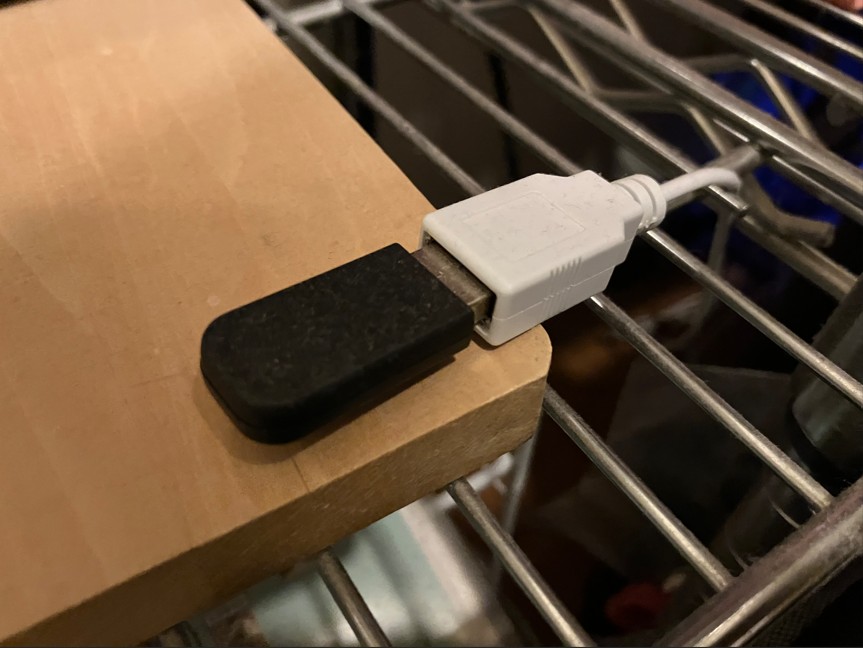 ECHTPowerコントローラー EP01BKのUSBレシーバー